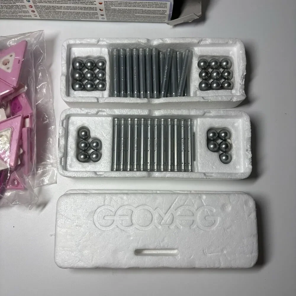 Swiss Made Geomag Magnetic Pink *rare*